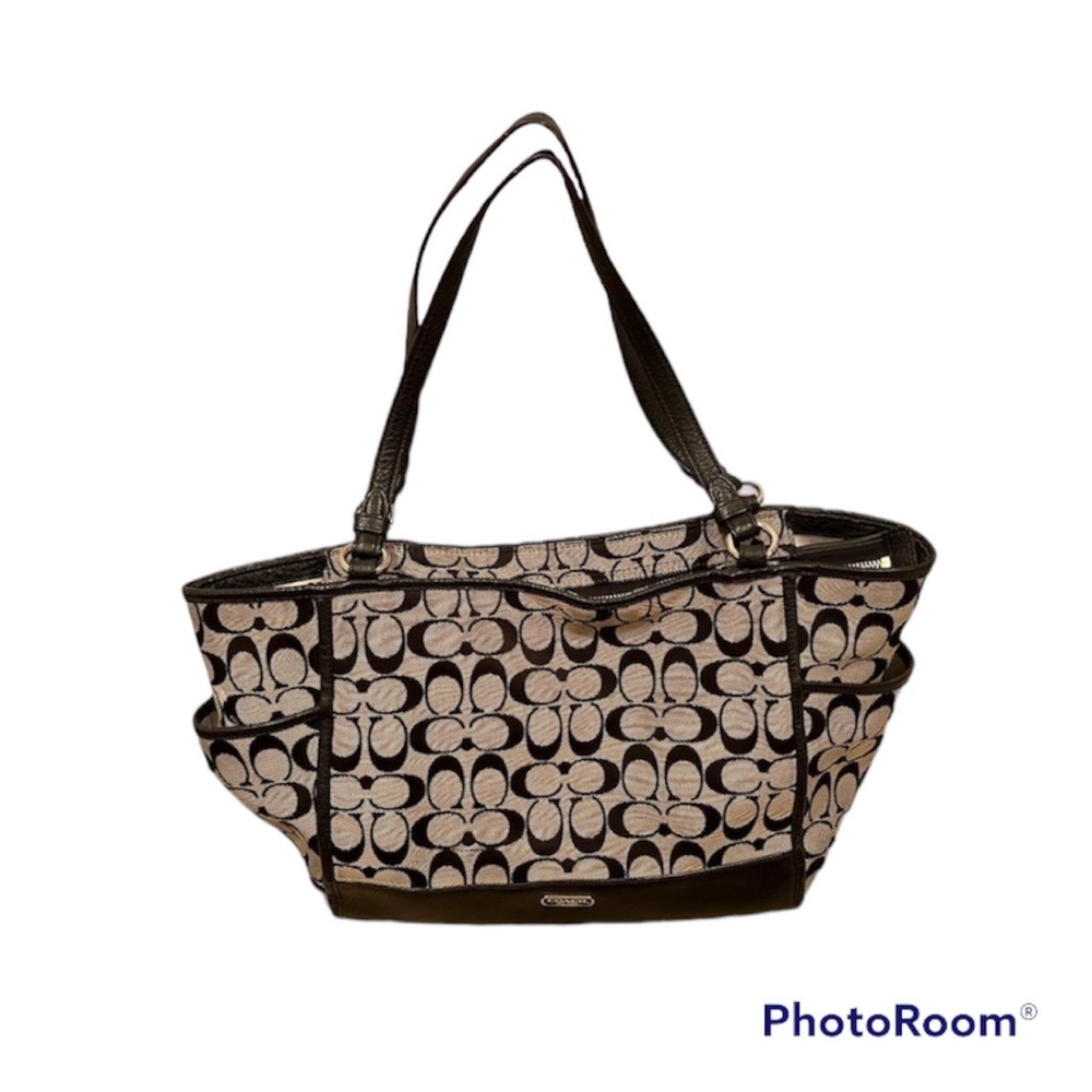 Coach Bag - Picture 2 of 4